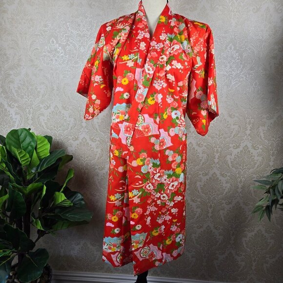 Vintage Japanese Open Kimono Size 40 (Fits S/M) Orange w/Floral Pattern - Picture 1 of 12